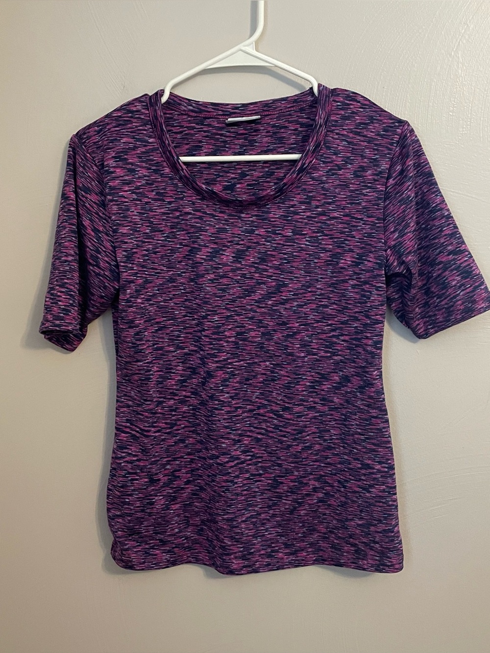 Columbia Women’s Tee Size Small